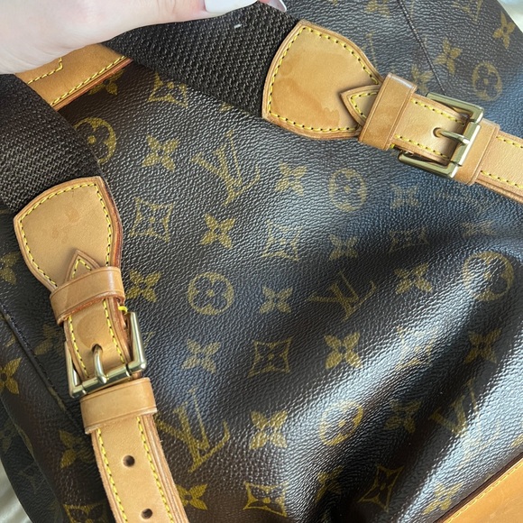 Louis Vuitton Montsouris Backpack GM - Picture 4 of 14
